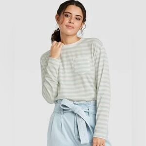 A New Day Long Sleeve Crew Mint Green and White Striped T-Shirt w/Pocket EUC